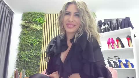 Snapshot of sweetcherry30_ chatting on 05-27-26, 06:10 Cherry online show from 05-27-26, 06:10