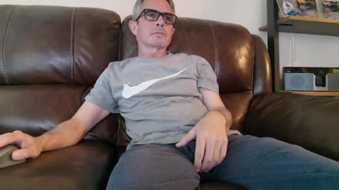 sweetcocksean online show from 05-18-26, 10:04