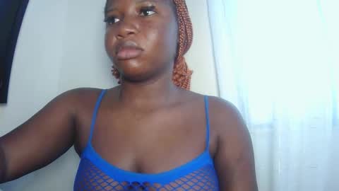 Snapshot of sweetcoochiex chatting on 09-22-25, 09:33 sweetcoochiex online show from 09-22-25, 09:33