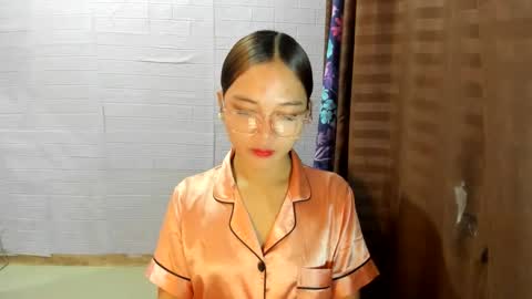 Snapshot of sweetcummer27 chatting on 03-04-25, 06:04 SOPHIA online show from 03-04-25, 06:04