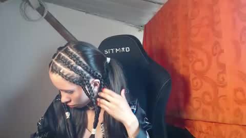 sweetdam12 online show from 01-10-25, 08:59