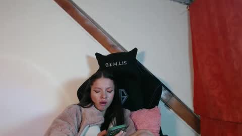 sweetdam12 online show from 01-22-25, 11:10