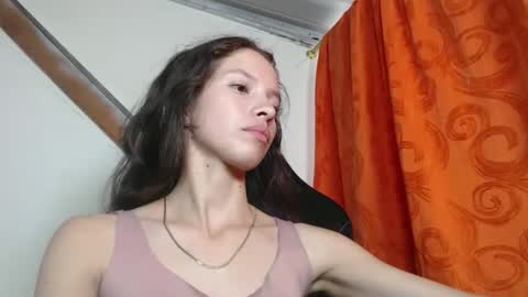 sweetdam12 online show from 02-05-25, 08:46