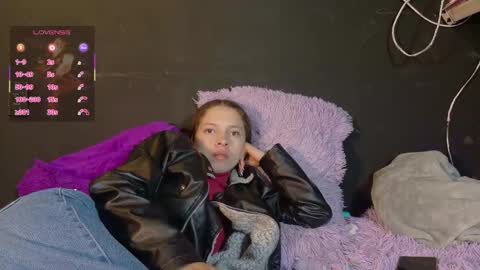 sweetdam12 online show from 09-17-25, 09:16