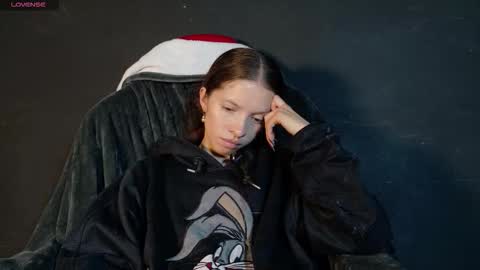 sweetdam12 online show from 10-11-25, 08:18