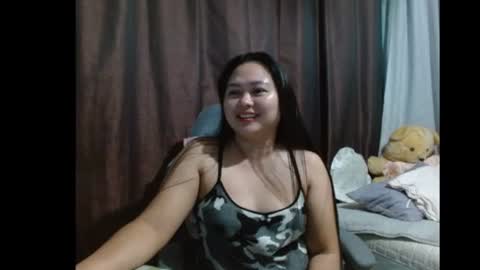 Snapshot of sweetdemurelady chatting on 05-30-26, 01:41 Lynn online show from 05-30-26, 01:41