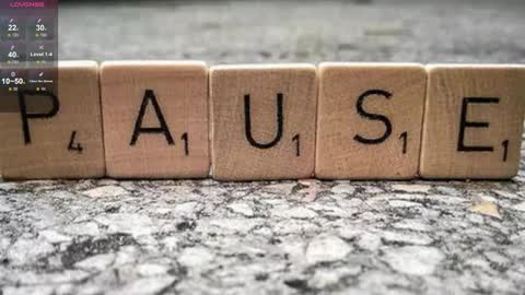 Amelia online show from 11-15-25, 11:32