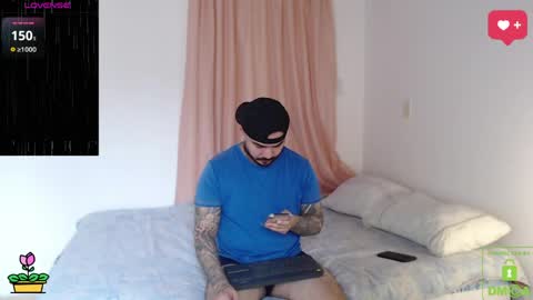         online show from 06-09-26, 03:23