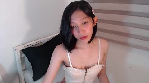 Snapshot of sweetestcelest chatting on 06-08-26, 02:34 Celest online show from 06-08-26, 02:34