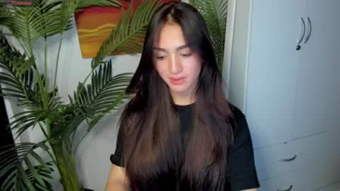 Snapshot of sweetestmallow chatting on 12-29-24, 03:13 mallow online show from 12-29-24, 03:13
