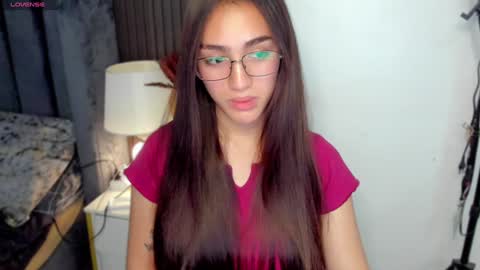 Snapshot of sweetestmallow chatting on 01-20-25, 12:39 mallow online show from 01-20-25, 12:39