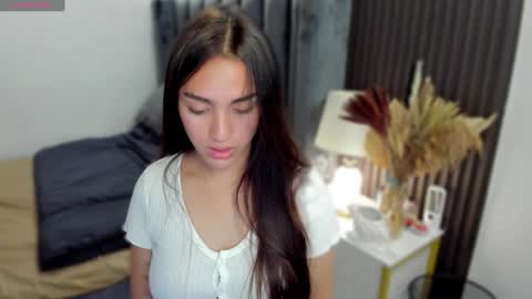 Snapshot of sweetestmallow chatting on 01-23-25, 05:45 mallow online show from 01-23-25, 05:45