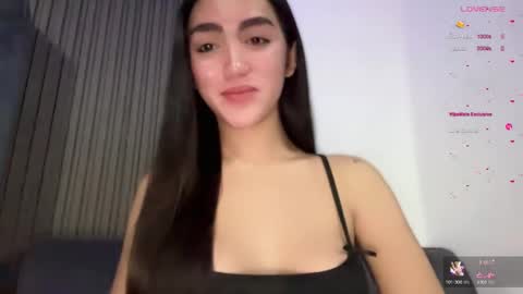 Snapshot of sweetestmallow chatting on 10-06-25, 06:49 mallow online show from 10-06-25, 06:49