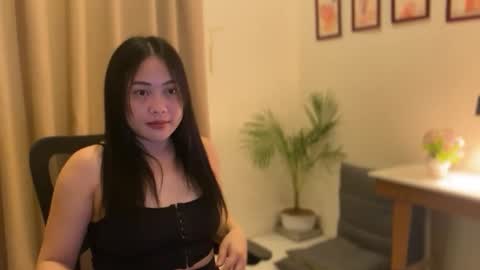Snapshot of sweetestsmile_ chatting on 02-18-26, 06:09 Khaye online show from 02-18-26, 06:09