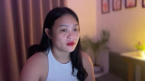 Snapshot of sweetestsmile_ chatting on 02-22-26, 03:29 Khaye online show from 02-22-26, 03:29