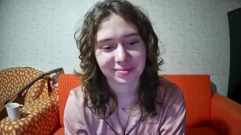 sweetfaina online show from 11-17-25, 09:20