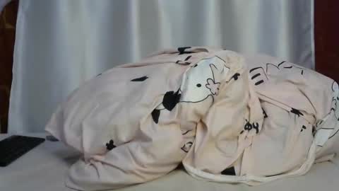 Snapshot of sweetfee chatting on 09-11-25, 12:16 sweetfee online show from 09-11-25, 12:16