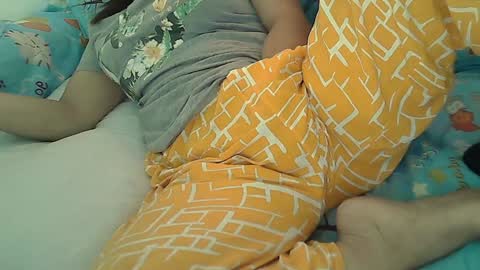 Snapshot of sweetfilipinawet chatting on 01-31-25, 05:51 Stacy online show from 01-31-25, 05:51