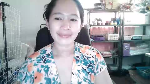 Snapshot of sweetfilipinawet chatting on 03-04-26, 01:33 Stacy online show from 03-04-26, 01:33