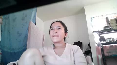 Snapshot of sweetfilipinawet chatting on 03-16-26, 01:00 Stacy online show from 03-16-26, 01:00
