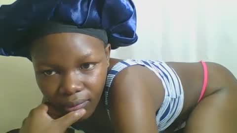 EUNICE online show from 06-25-26, 05:12