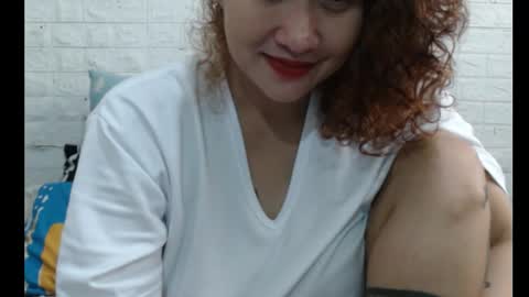 Jean online show from 10-29-25, 02:03