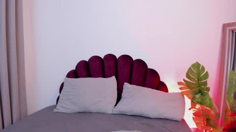 Dulce online show from 04-16-26, 08:59