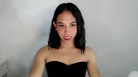 Snapshot of sweetgirl_acxx chatting on 05-11-26, 04:15 Just call me AC online show from 05-11-26, 04:15