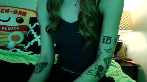 Snapshot of sweetgirlls chatting on 02-24-26, 07:56 sweetgirlls online show from 02-24-26, 07:56