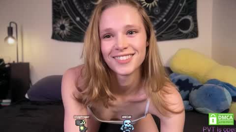 Snapshot of sweetgracee chatting on 02-13-26, 01:45 sweetgracee online show from 02-13-26, 01:45