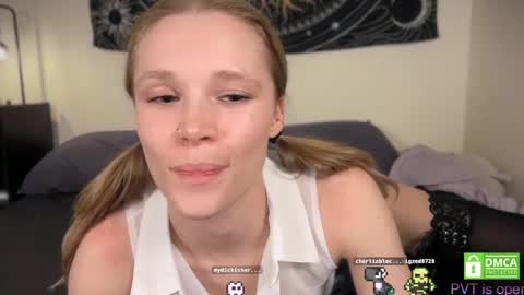 sweetgracee online show from 04-21-26, 03:46