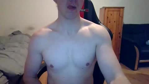 sweetguy8210 online show from 03-23-26, 05:50