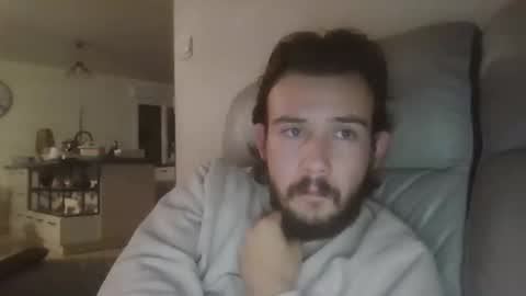 Snapshot of sweetguyss12 chatting on 10-09-25, 08:18 sweetguyss12 online show from 10-09-25, 08:18