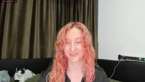 Snapshot of sweethornytanya chatting on 04-27-26, 02:42 sweethornytanya online show from 04-27-26, 02:42
