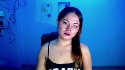 Snapshot of sweethotlove_xoxo chatting on 11-18-25, 10:52 sweethotlove_xoxo online show from 11-18-25, 10:52