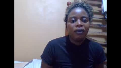 sweetib1 online show from 02-17-25, 05:04