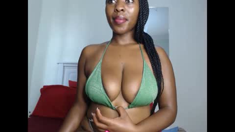 Snapshot of sweetice_01 chatting on 02-04-26, 05:13 euny online show from 02-04-26, 05:13