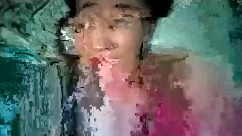 Snapshot of sweetie__annie chatting on 02-26-25, 02:48 Ana Mara  i cant Make noise My family is here  online show from 02-26-25, 02:48