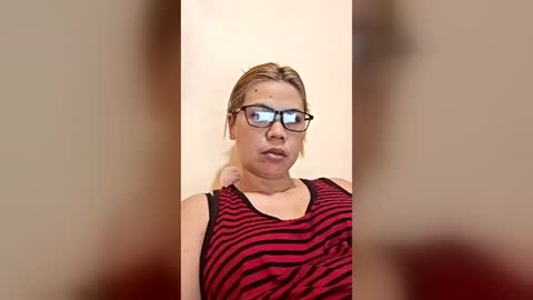 Snapshot of sweetie_angelica chatting on 07-16-26, 12:16 Angel online show from 07-16-26, 12:16