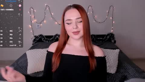 Snapshot of sweetie_candy_ chatting on 12-22-24, 12:05 Hannah online show from 12-22-24, 12:05