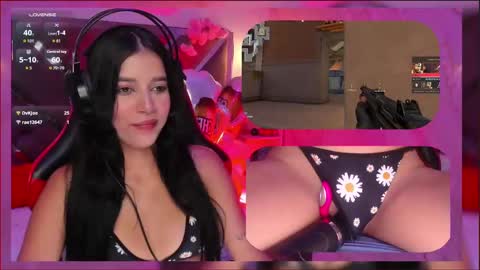 Snapshot of sweetie_cloe chatting on 09-26-25, 09:08 sweetie_cloe online show from 09-26-25, 09:08