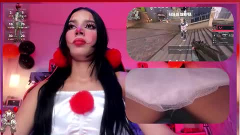 Snapshot of sweetie_cloe chatting on 10-24-25, 09:44 sweetie_cloe online show from 10-24-25, 09:44