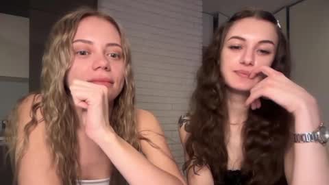 Snapshot of sweetie_kitty888 chatting on 03-12-26, 04:57 sweetie_kitty888 online show from 03-12-26, 04:57