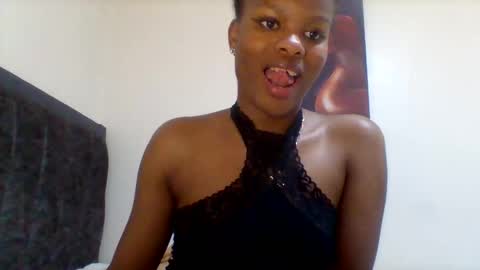 sweetie lee online show from 10-10-25, 04:11