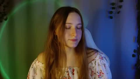 Snapshot of sweetie_lover chatting on 09-28-25, 09:31 Annie online show from 09-28-25, 09:31