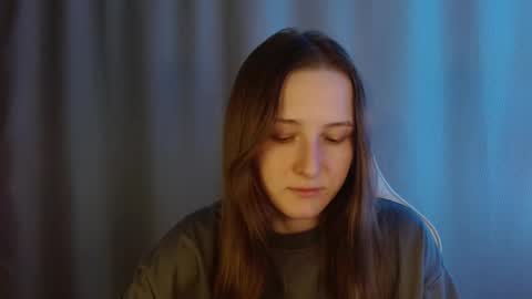 Snapshot of sweetie_lover chatting on 02-01-26, 09:02 Annie online show from 02-01-26, 09:02