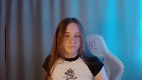 Annie online show from 06-04-26, 08:59