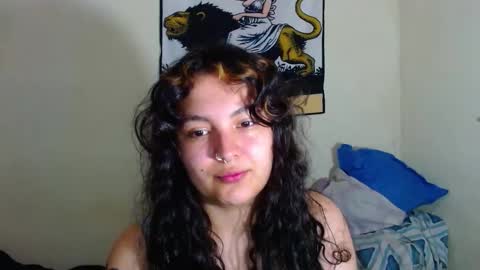 Snapshot of sweetie_maryy chatting on 03-13-26, 05:19 Maria my insta sweetie maryy online show from 03-13-26, 05:19