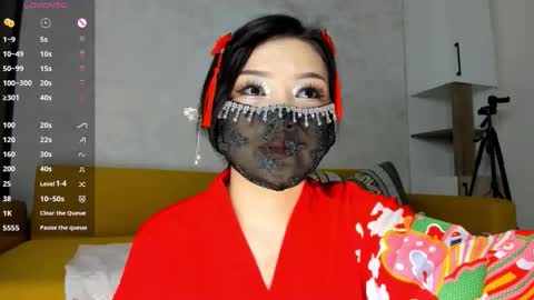 sweetie_peach_ online show from 11-03-25, 04:47