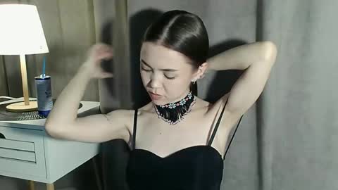 sweetieee_kira online show from 12-13-25, 09:53